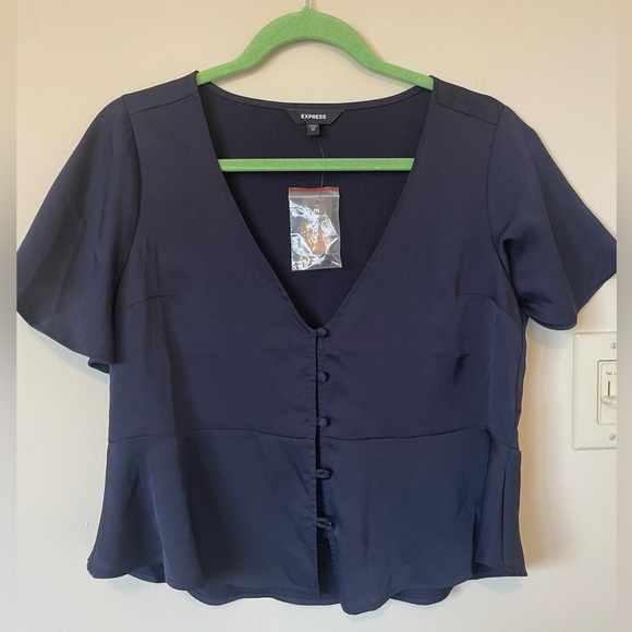 Express Women Blouse - Picture 1 of 7
